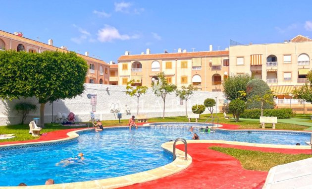 Apartment - Herverkoop - Torrevieja -
                El Acequión - Los Náufragos