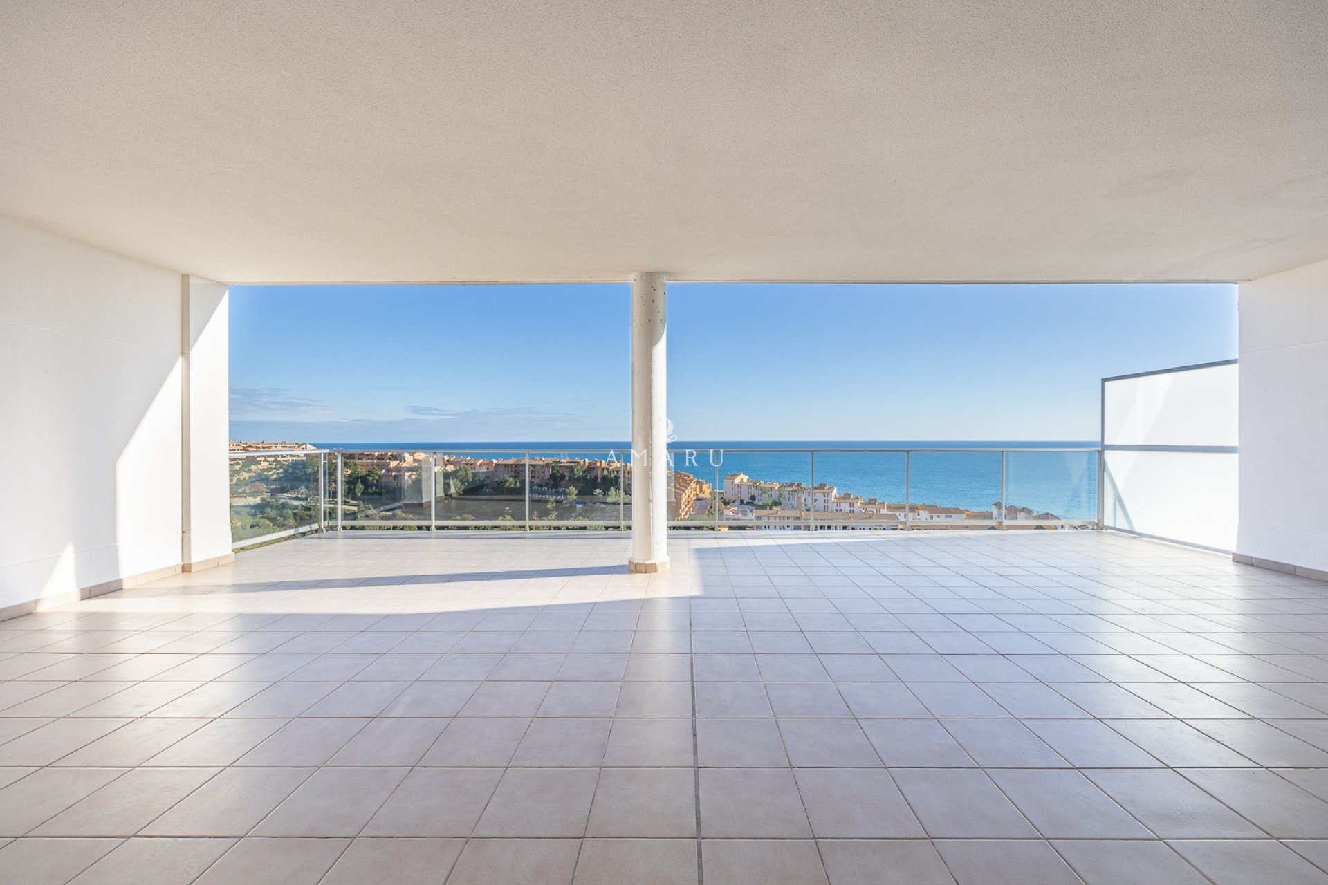 Herverkoop - Apartment -
Altea