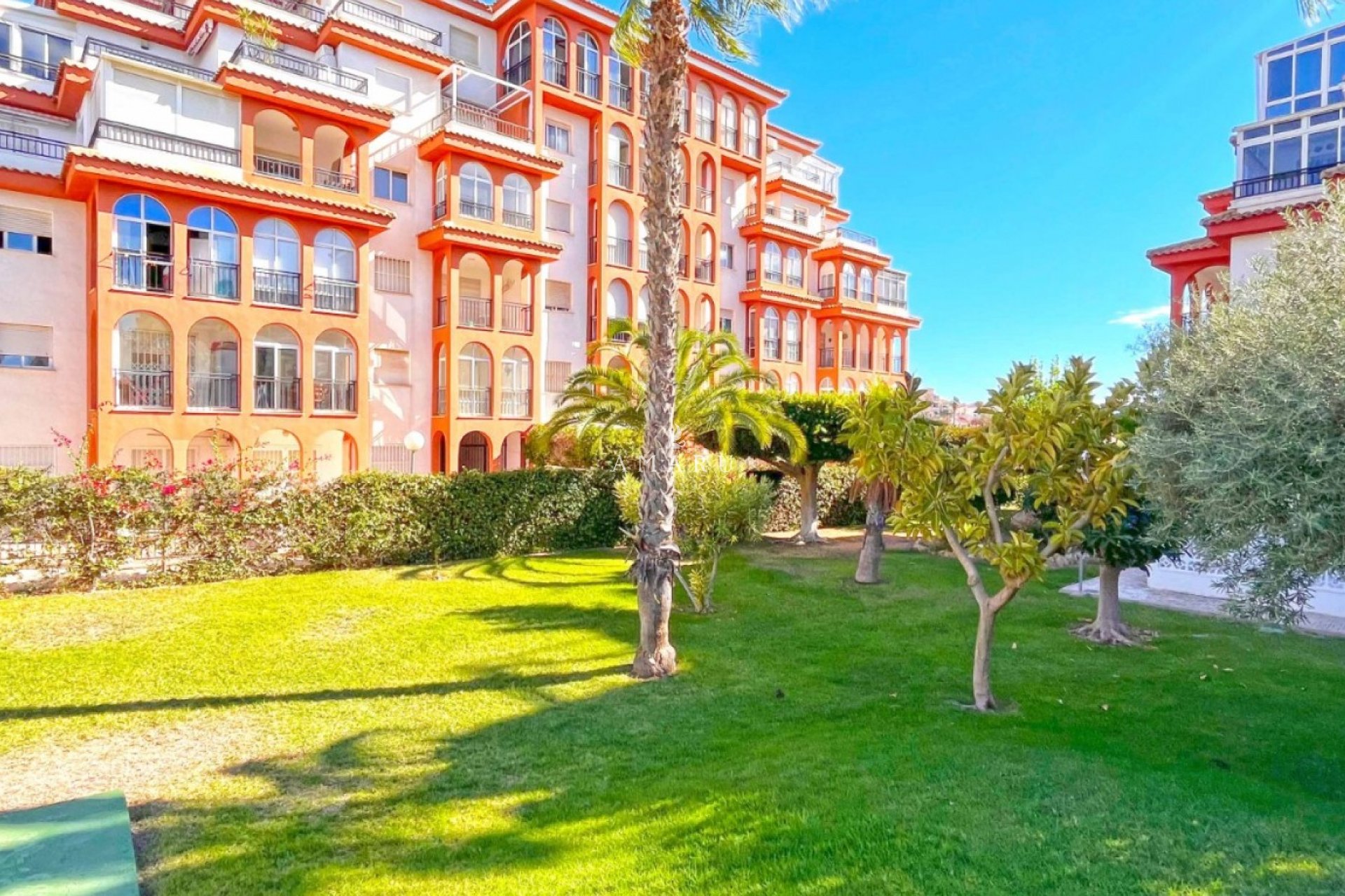 Herverkoop - Apartment -
Torrevieja - Torrelamata - La Mata