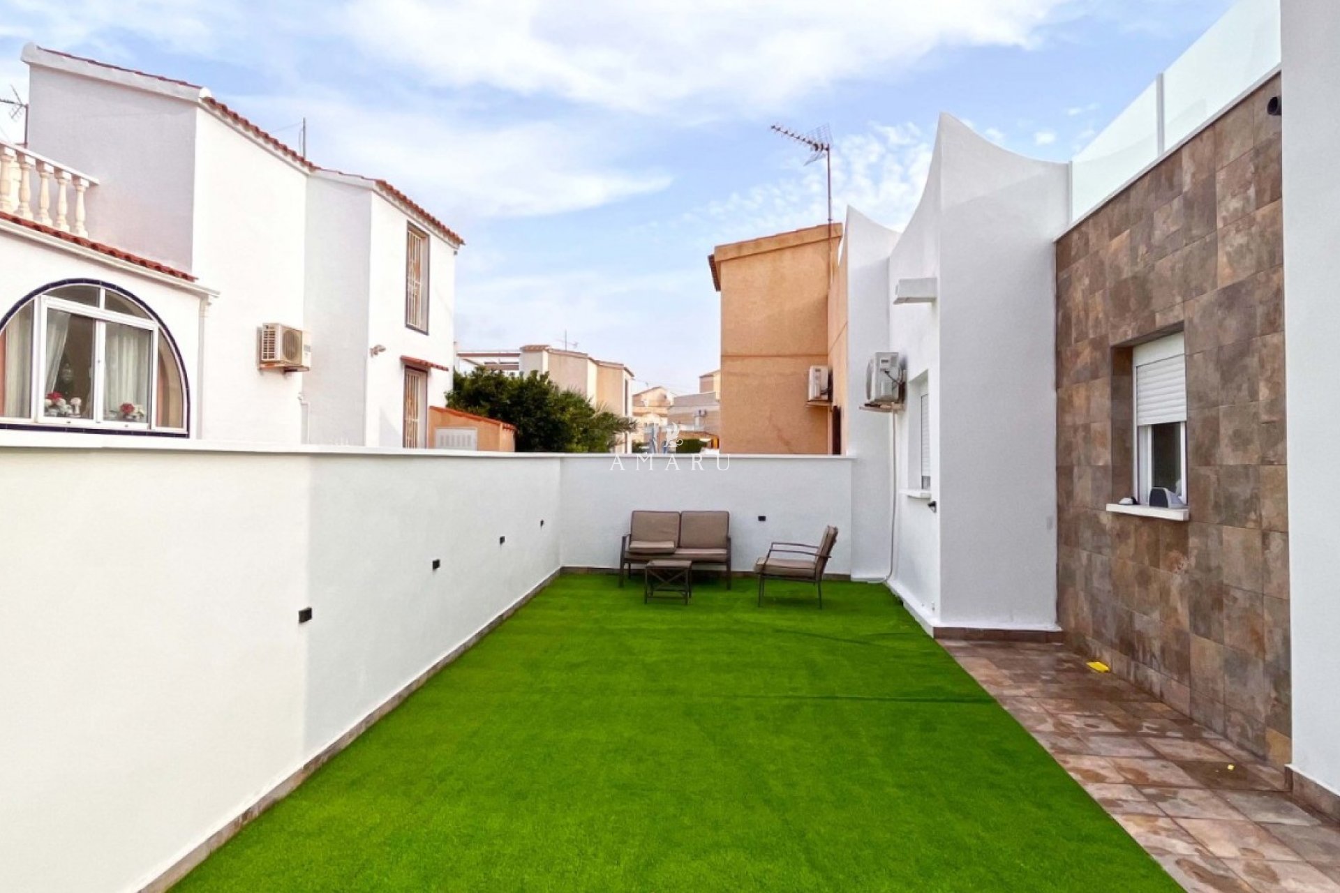 Herverkoop - Bungalow -
Orihuela Costa - Playa Flamenca