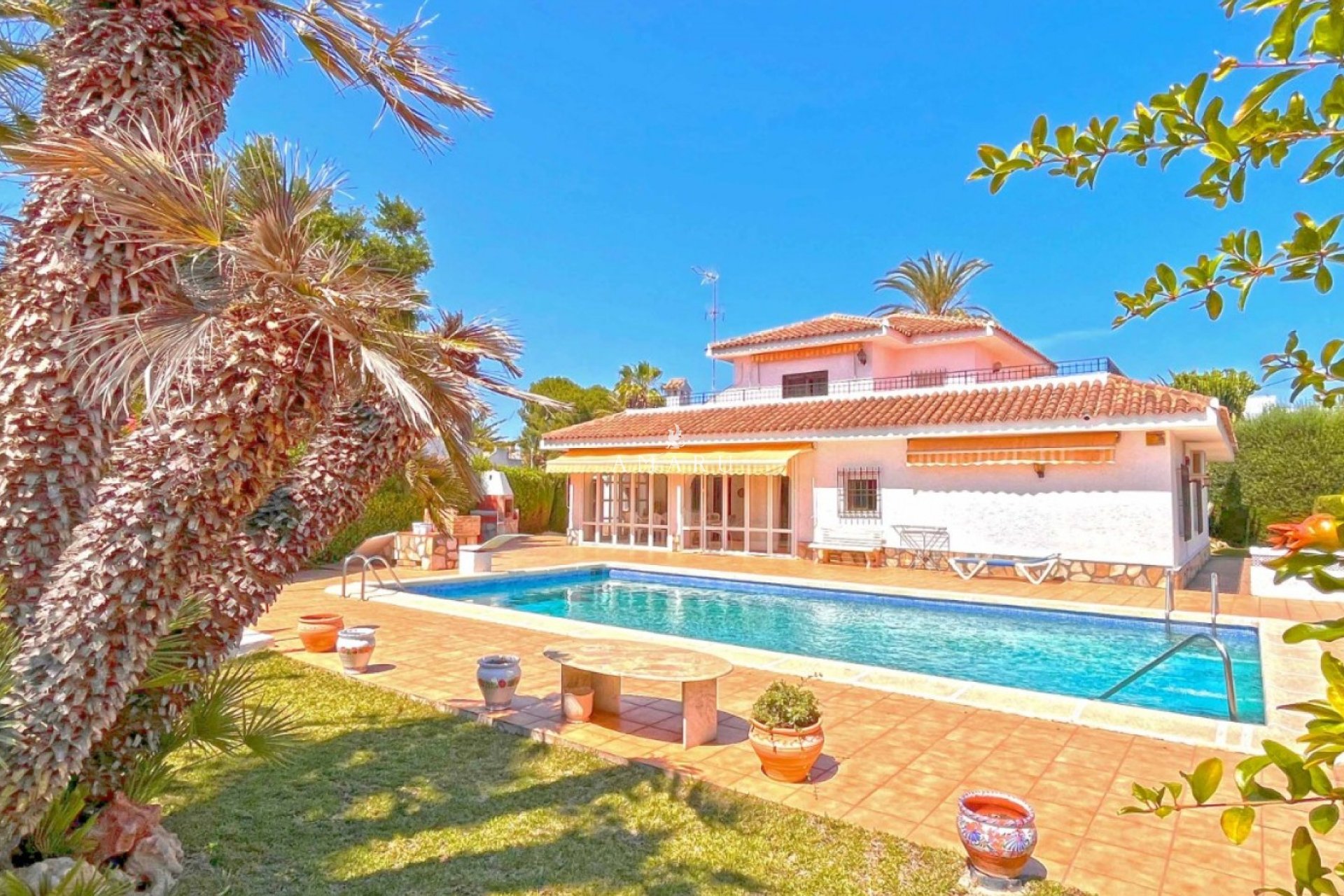 Herverkoop - Detached Villa -
Orihuela Costa - Cabo Roig