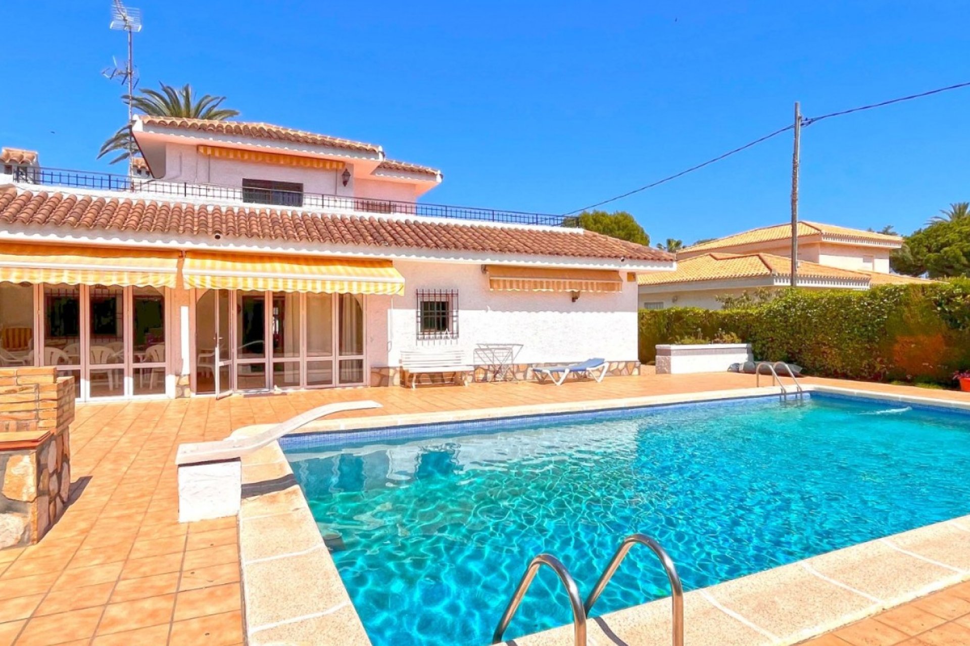 Herverkoop - Detached Villa -
Orihuela Costa - Cabo Roig