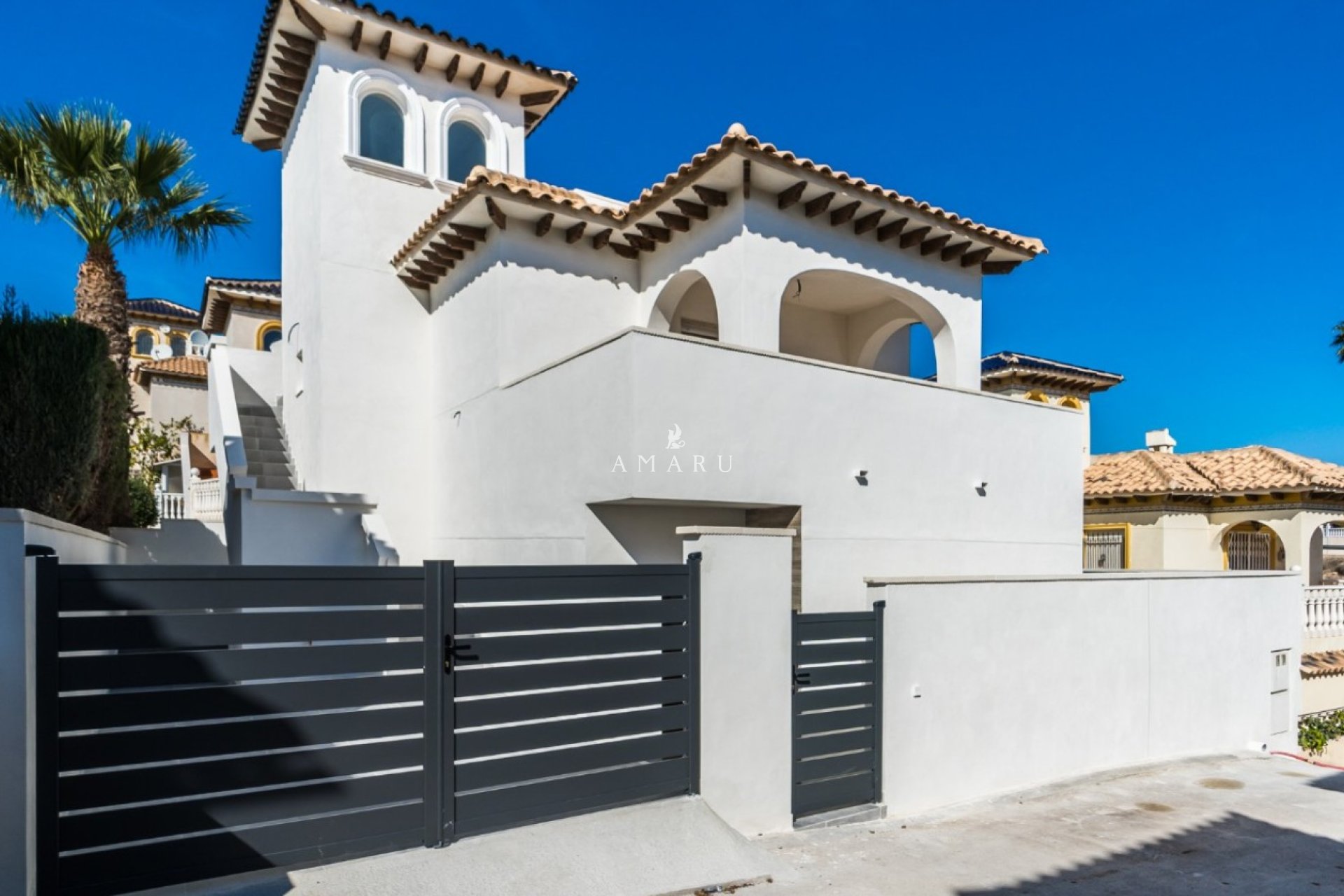 Herverkoop - Detached Villa -
Orihuela Costa - La Zenia