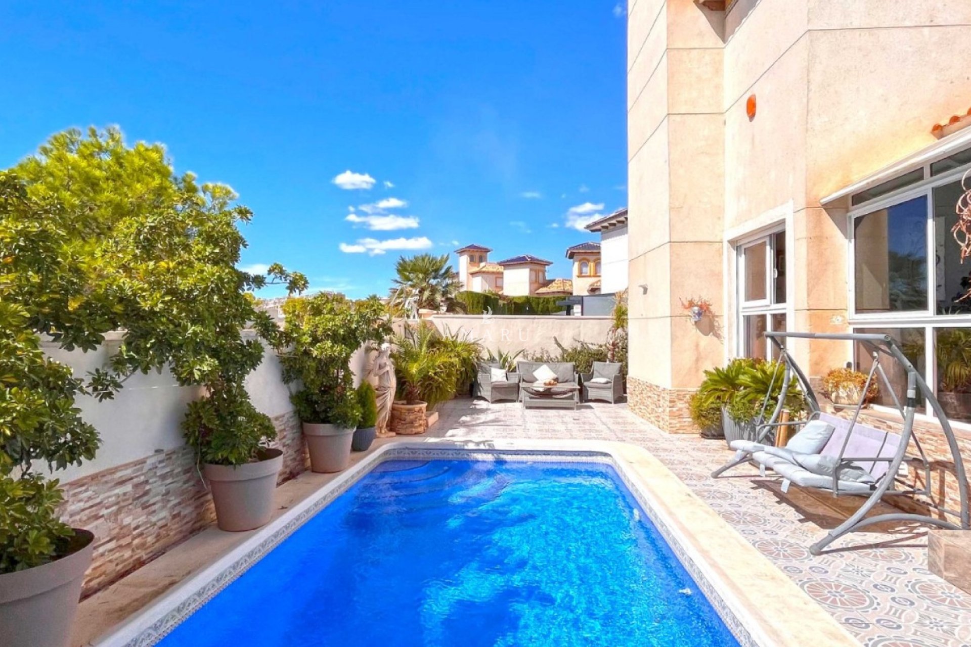 Herverkoop - Detached Villa -
Orihuela Costa - La Zenia