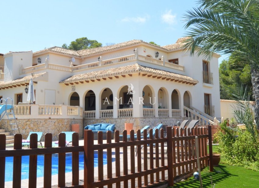 Herverkoop - Detached Villa -
Orihuela Costa - Villamartín