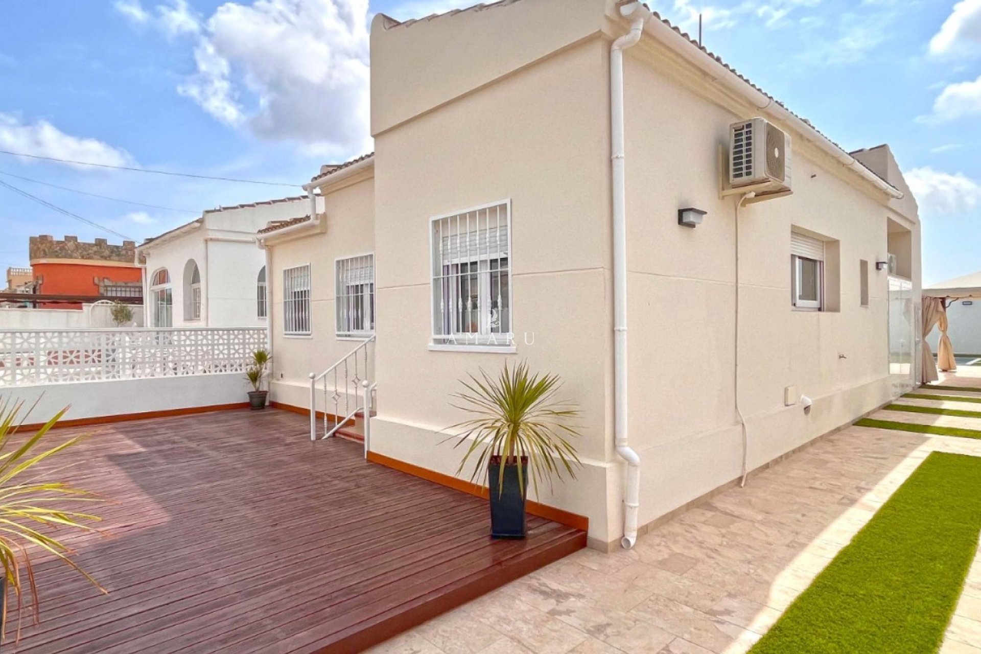 Herverkoop - Detached Villa -
Torrevieja - San Luis