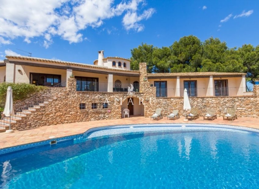 Herverkoop - Villa -
Calpe