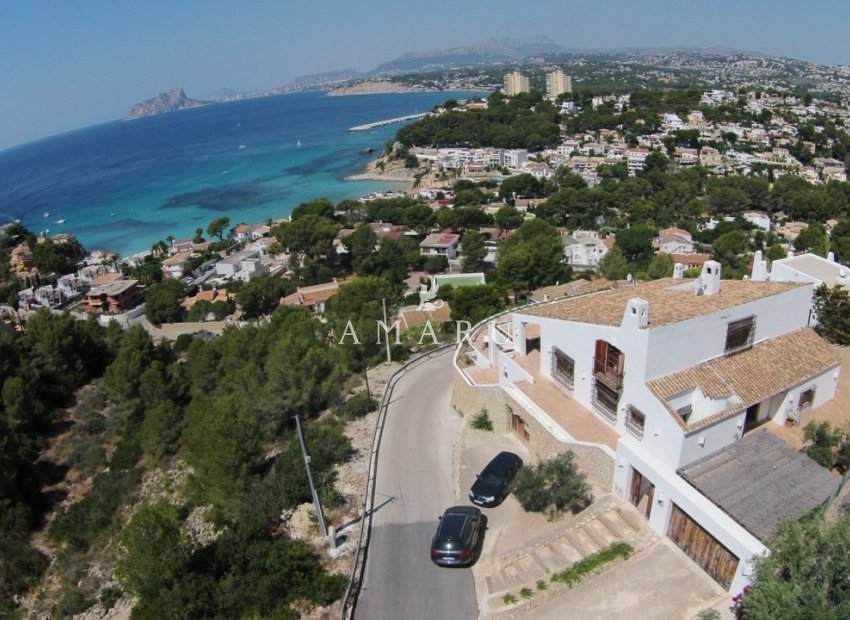 Herverkoop - Villa -
Moraira - Benimeit