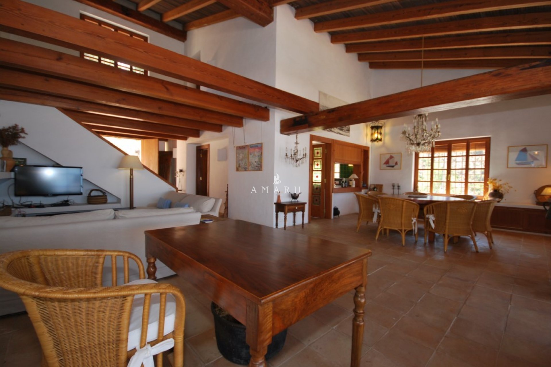 Herverkoop - Villa -
Moraira - Benimeit