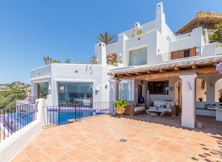 Herverkoop - Villa -
Moraira - El Portet