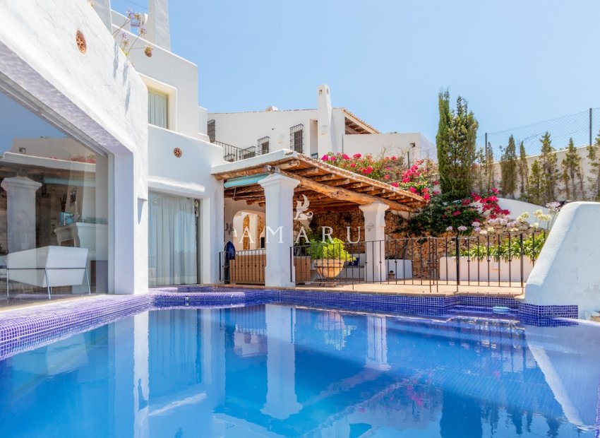 Herverkoop - Villa -
Moraira - El Portet