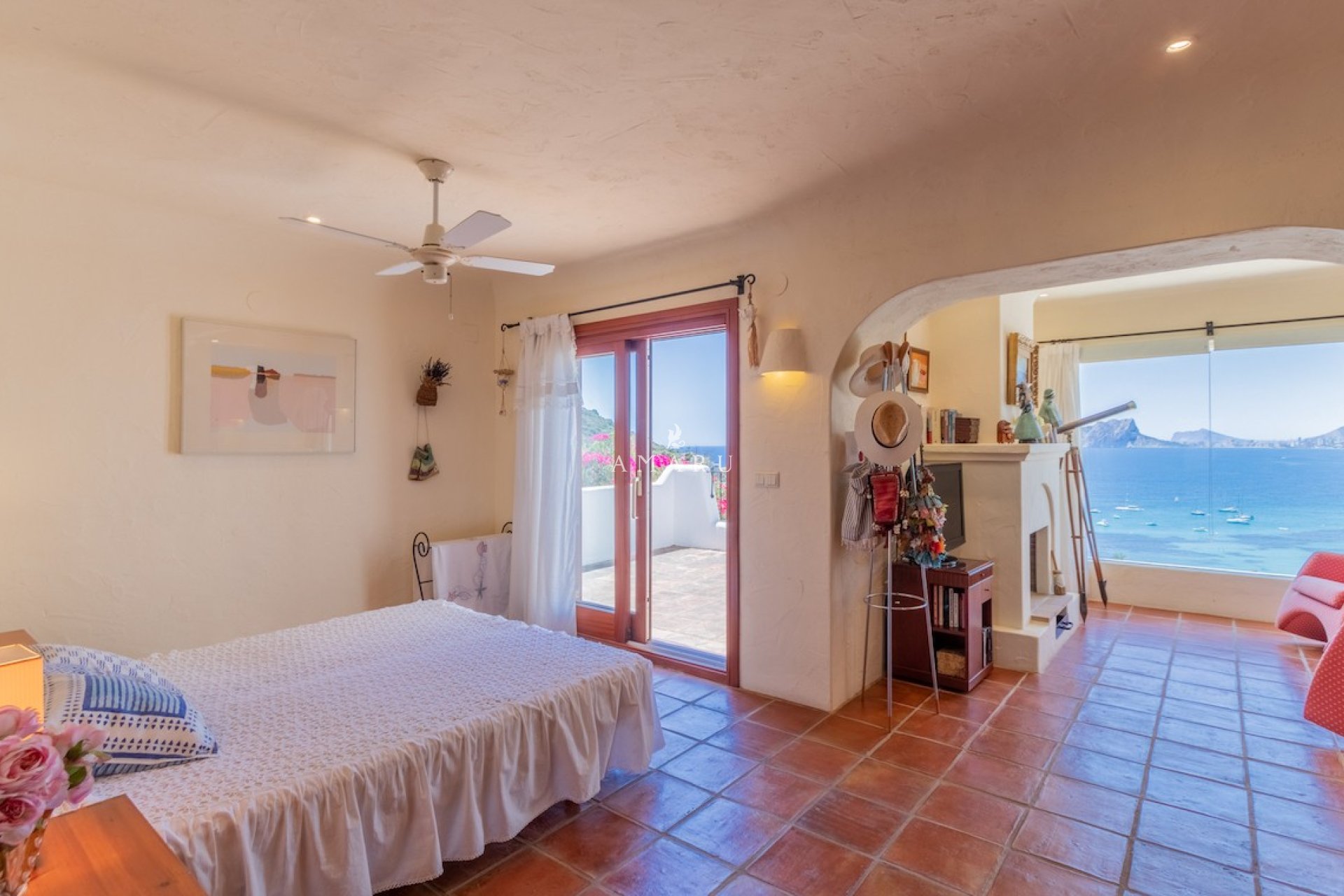 Herverkoop - Villa -
Moraira - El Portet