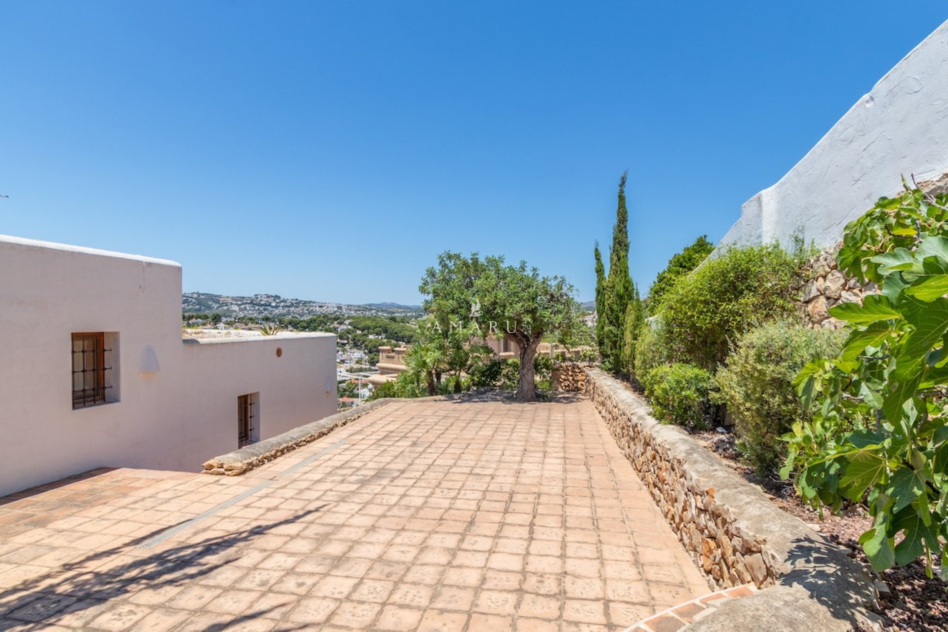 Herverkoop - Villa -
Moraira - El Portet