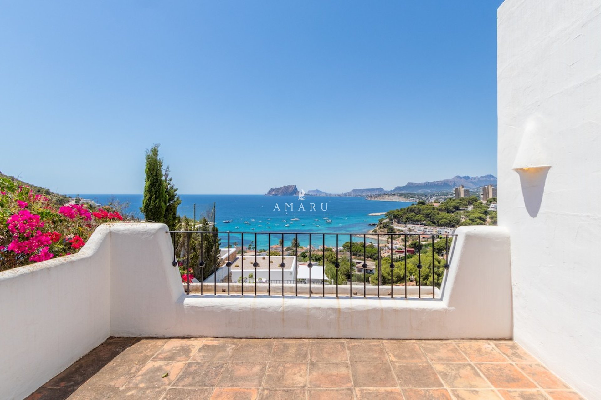 Herverkoop - Villa -
Moraira - El Portet