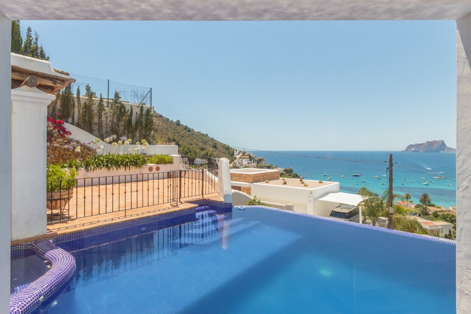 Herverkoop - Villa -
Moraira - El Portet