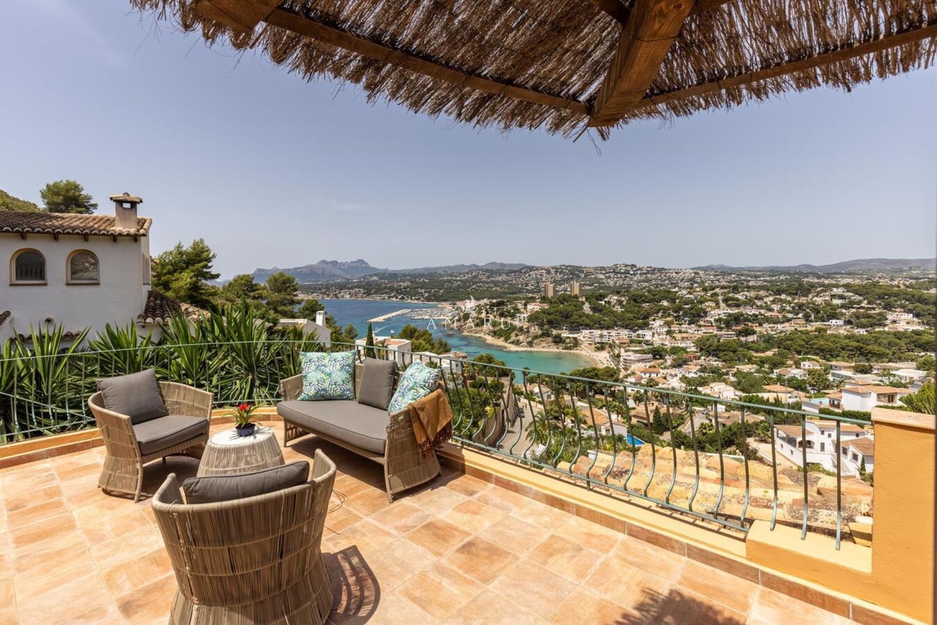 Herverkoop - Villa -
Moraira - El Portet