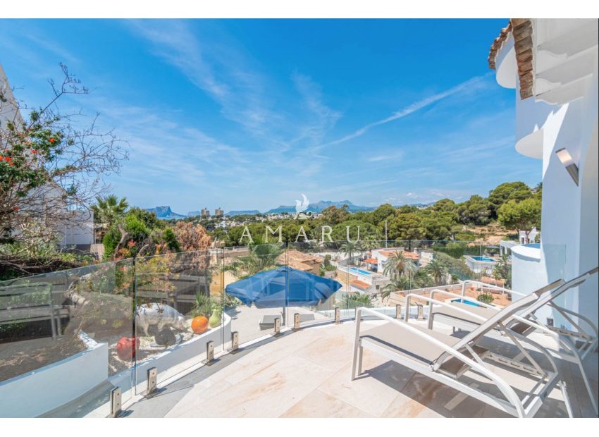 Herverkoop - Villa -
Moraira - El Portet