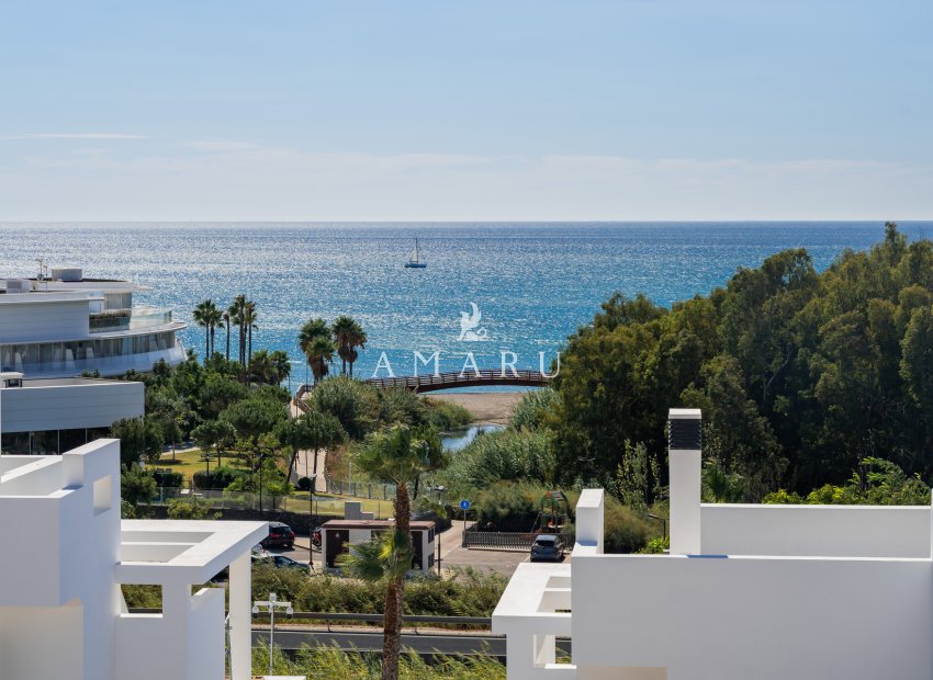 New Build - Apartment -
Estepona