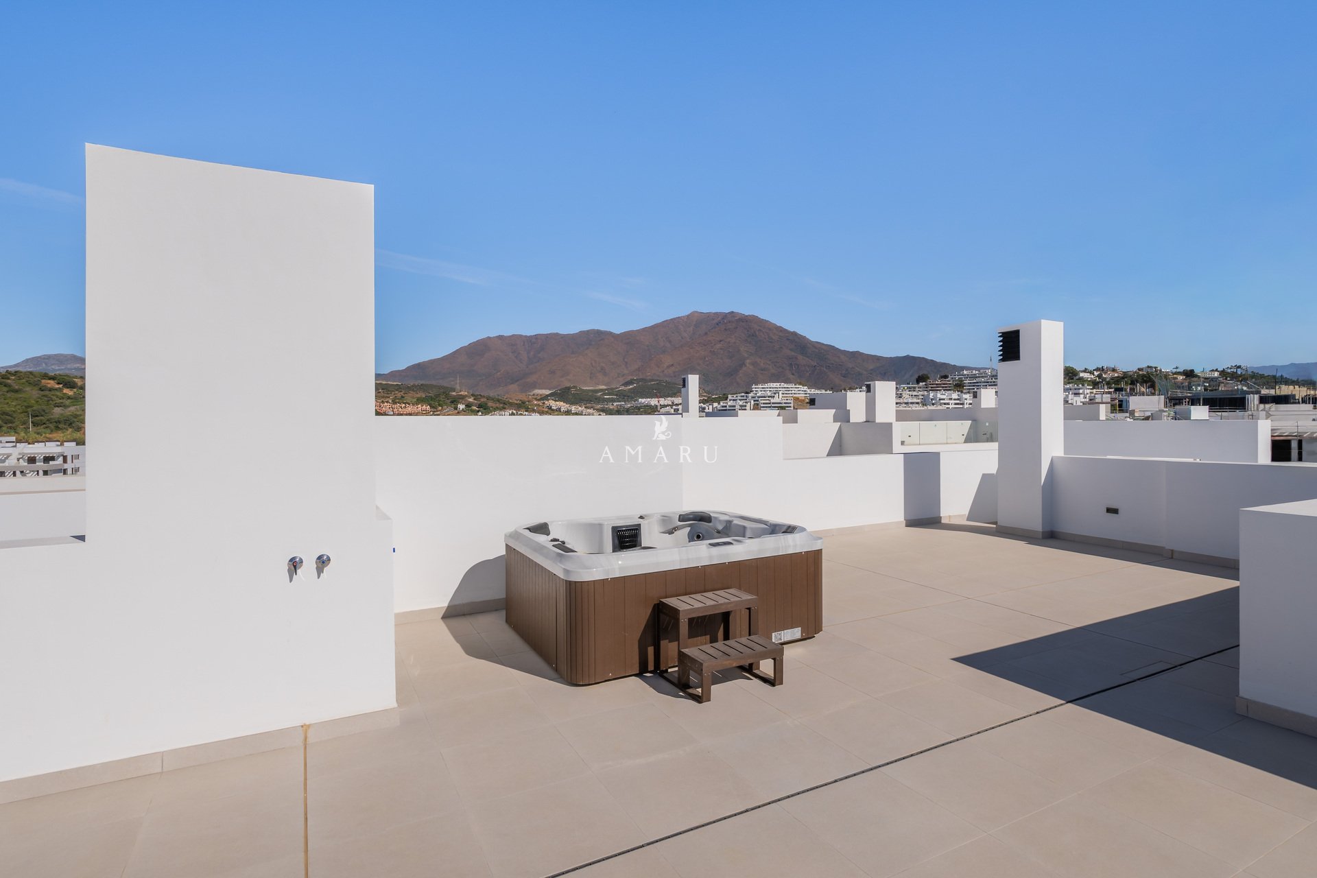 New Build - Apartment -
Estepona
