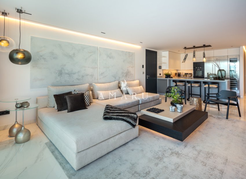 New Build - Apartment -
Marbella