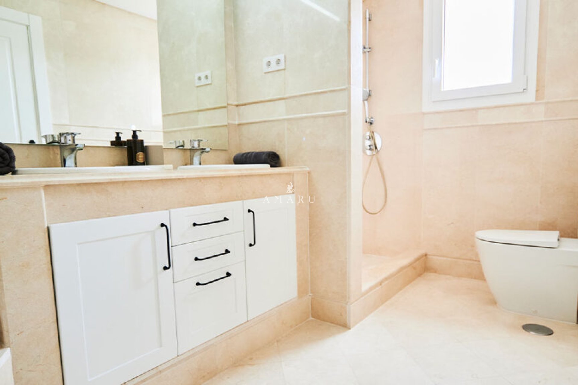 New Build - Apartment -
Marbella