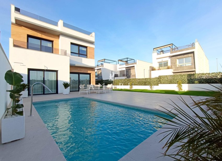 New Build - detached -
Benijofar