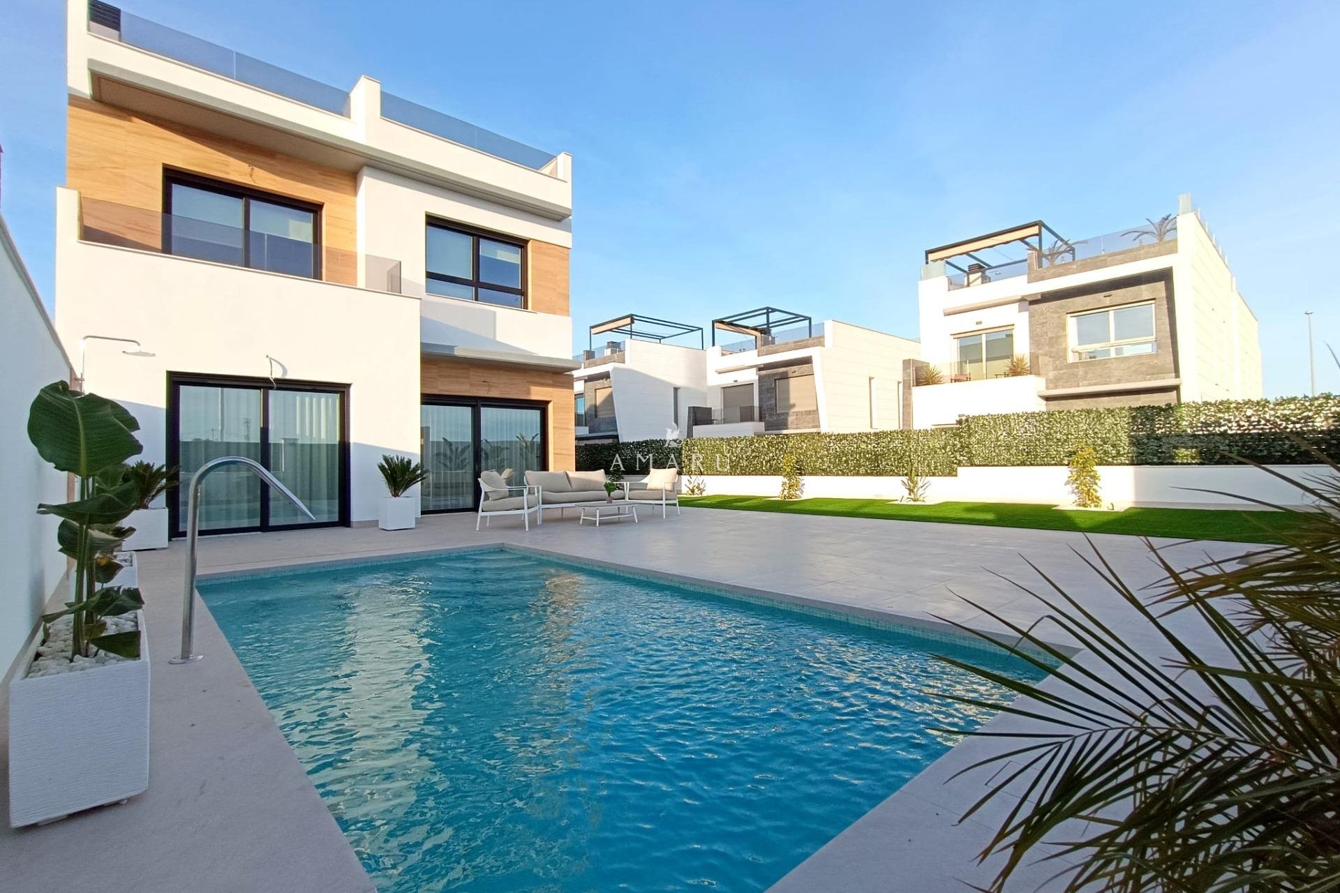 New Build - detached -
Benijofar