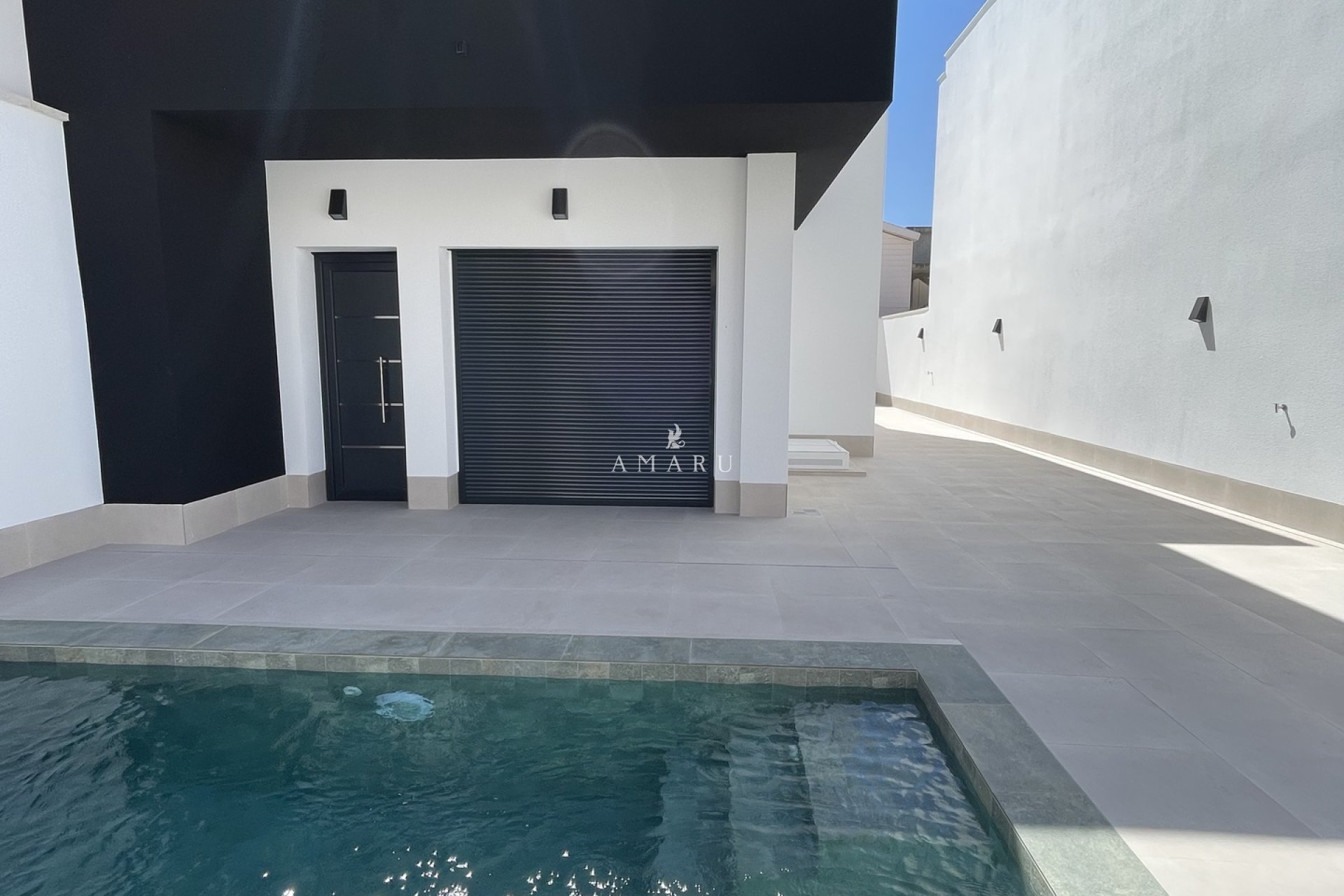 New Build - detached -
Heredades