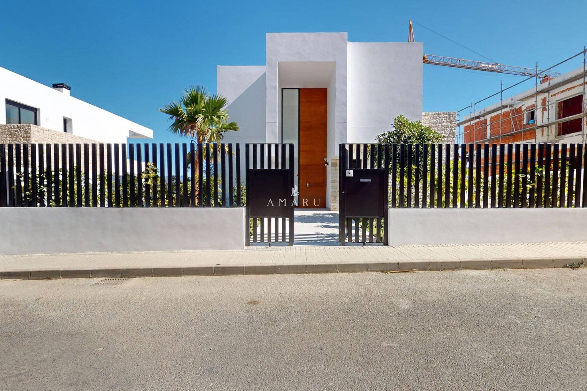 New Build - detached -
Polop