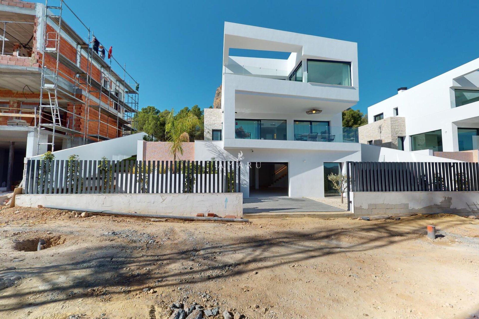 New Build - detached -
Polop