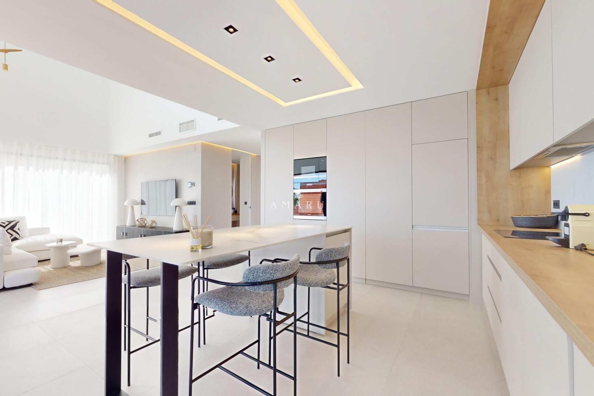 New Build - detached -
Polop