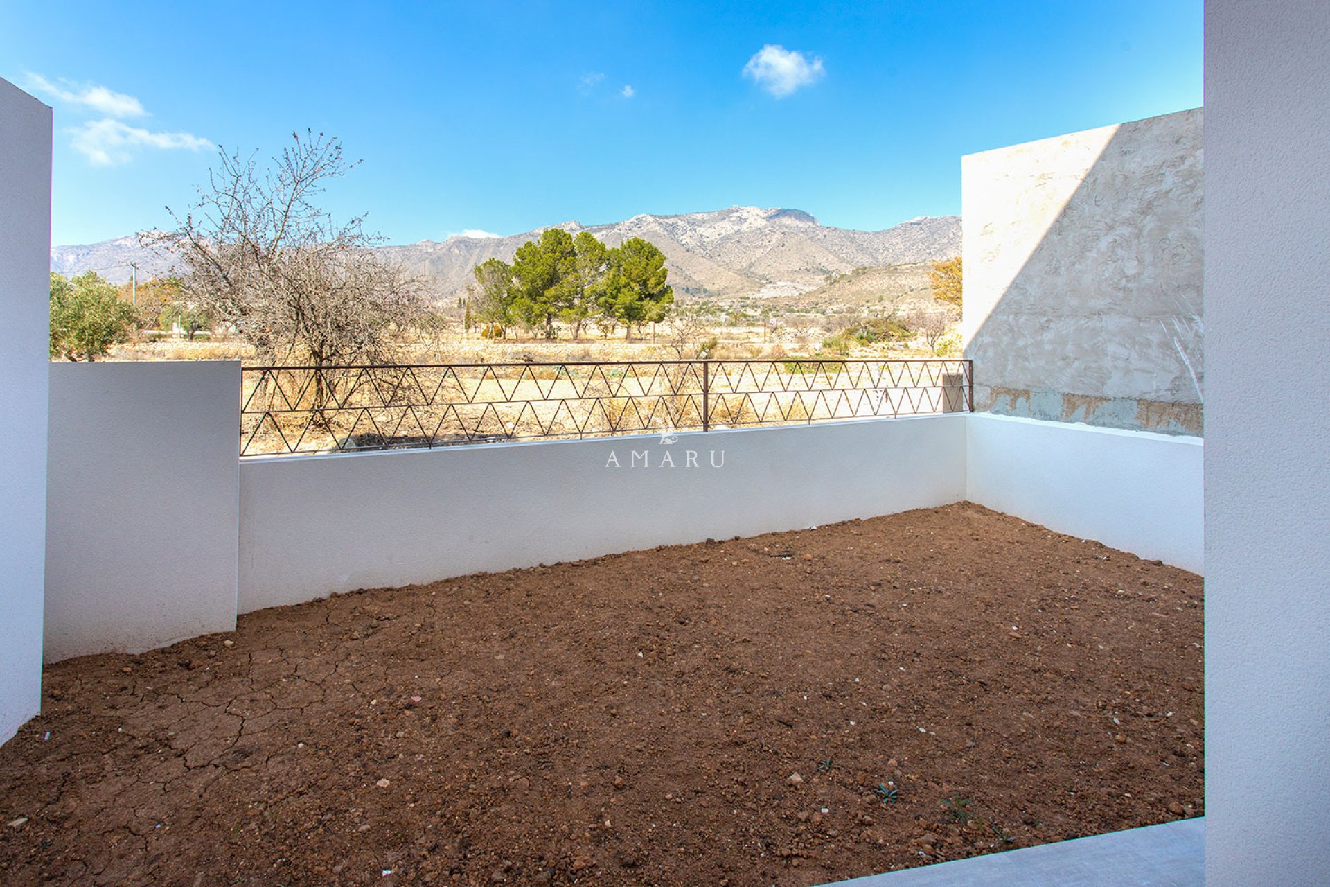 New Build - low-bungalow -
La Canalosa