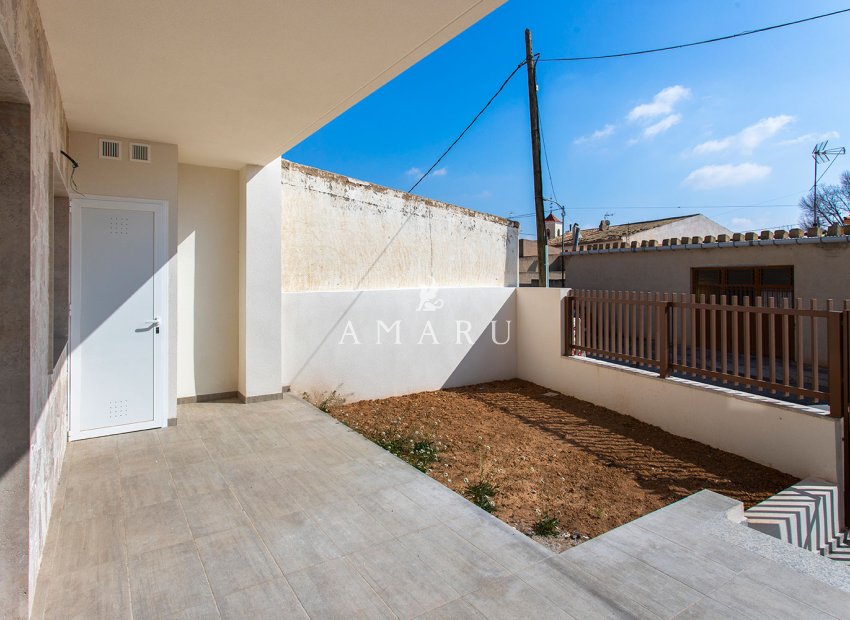 New Build - low-bungalow -
La Canalosa