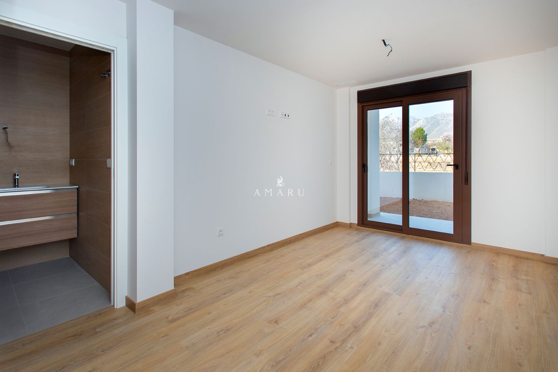 New Build - low-bungalow -
La Canalosa