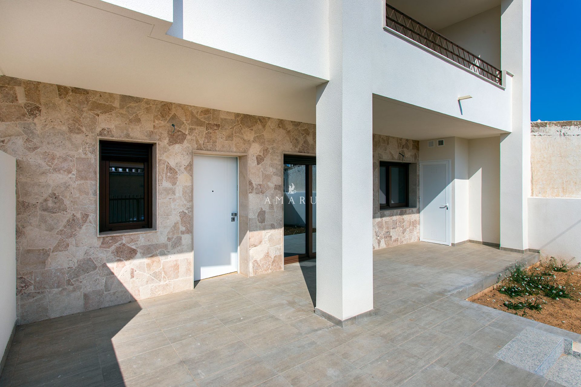 New Build - low-bungalow -
La Canalosa