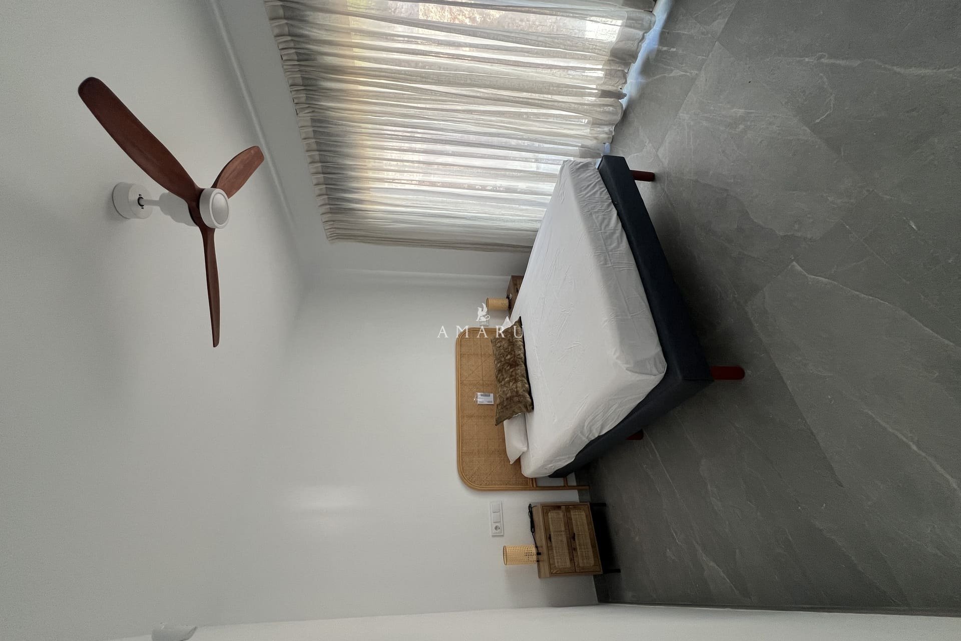 New Build - semi-detached -
Polop