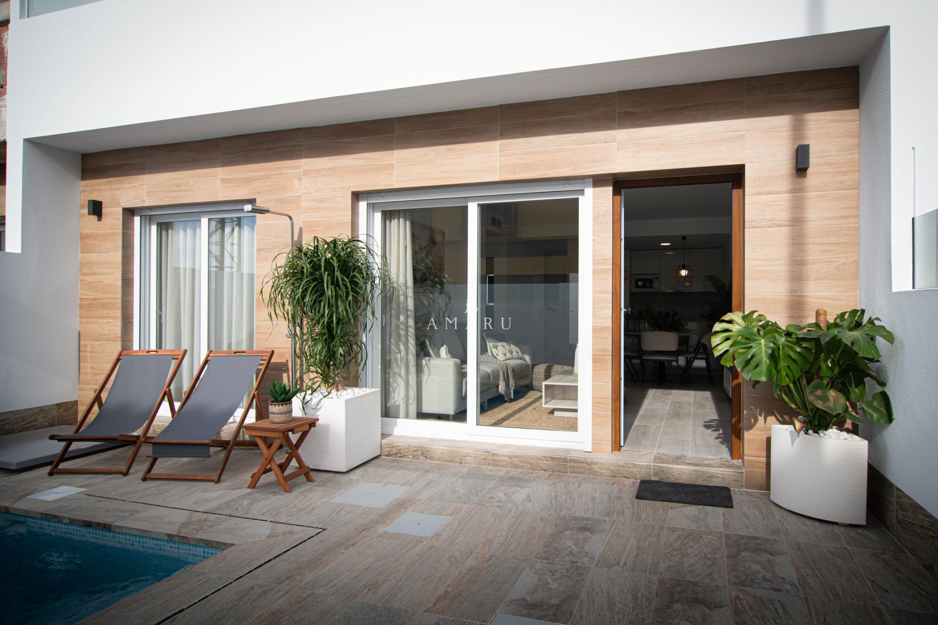 New Build - terraced -
Jerónimo y Avileses