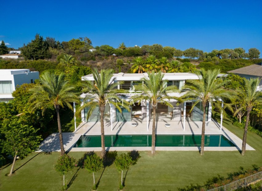 New Build - Villa -
Casares - Pedregales