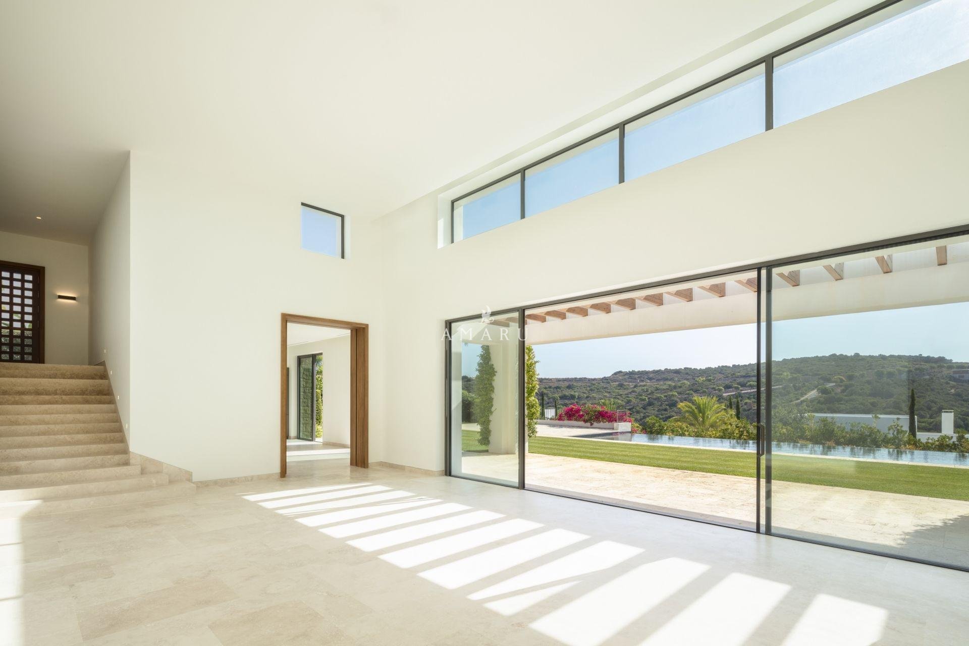 New Build - Villa -
Casares - Pedregales