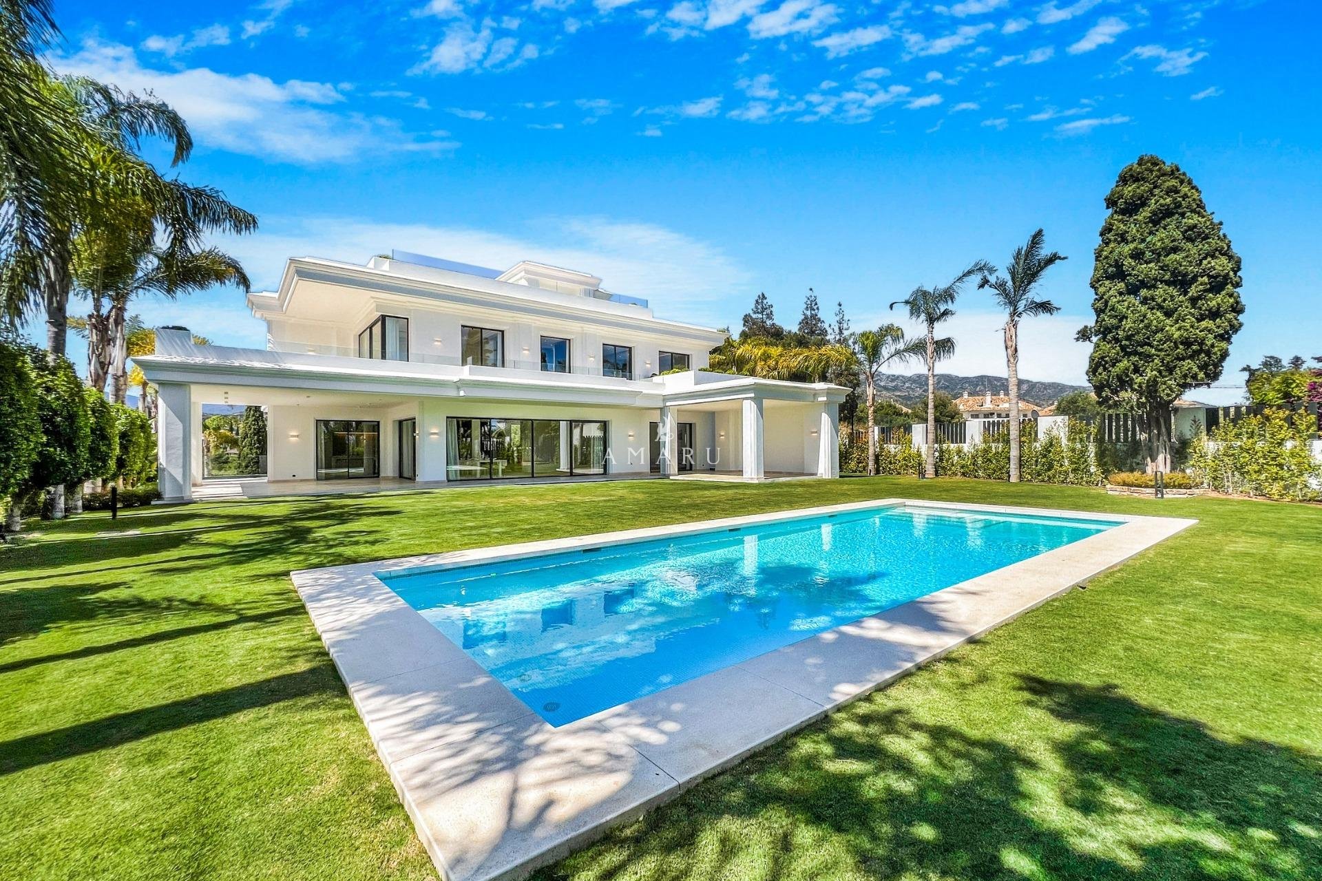 New Build - Villa -
Marbella - Lomas De Marbella Club