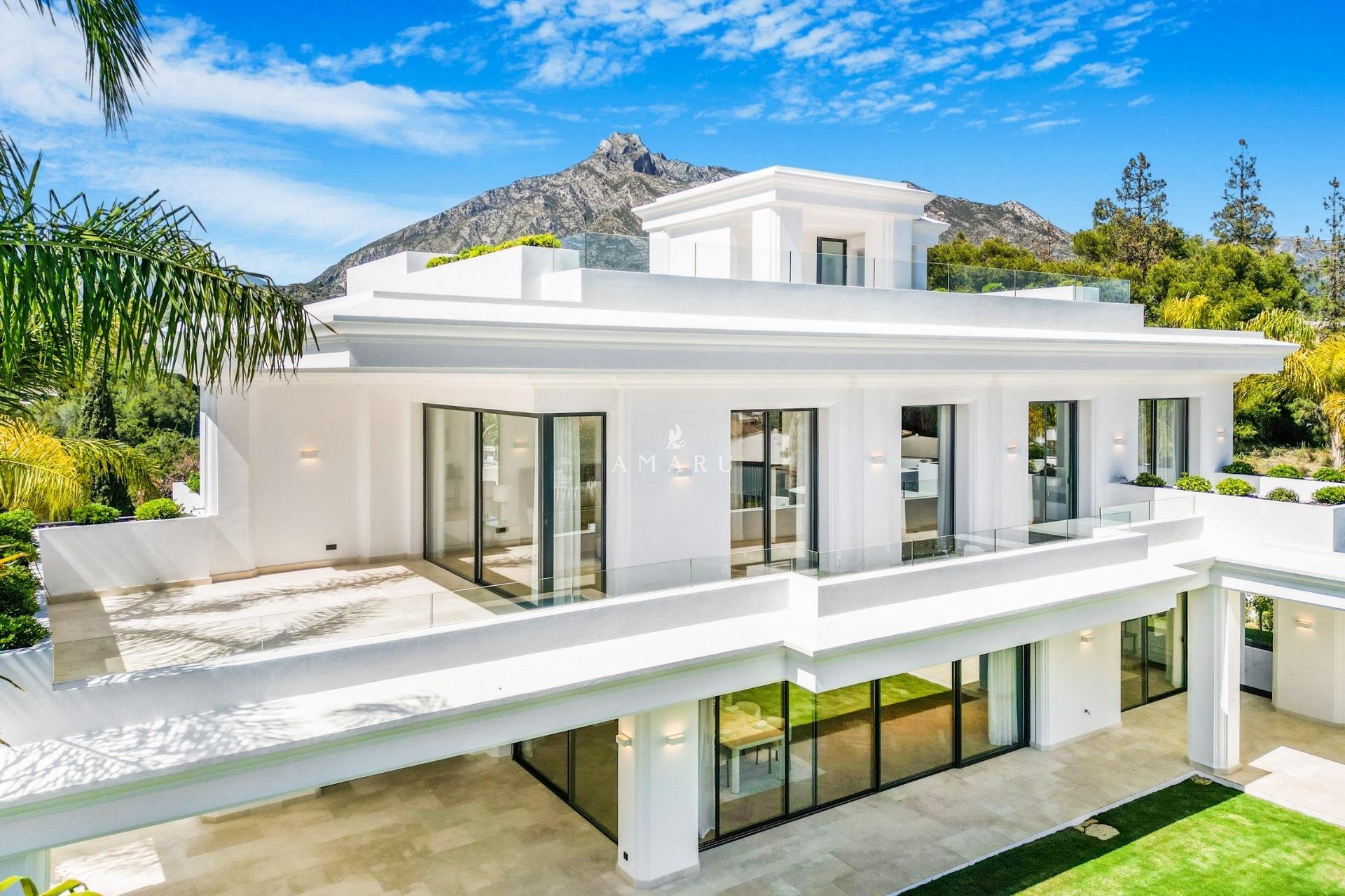 New Build - Villa -
Marbella - Lomas De Marbella Club