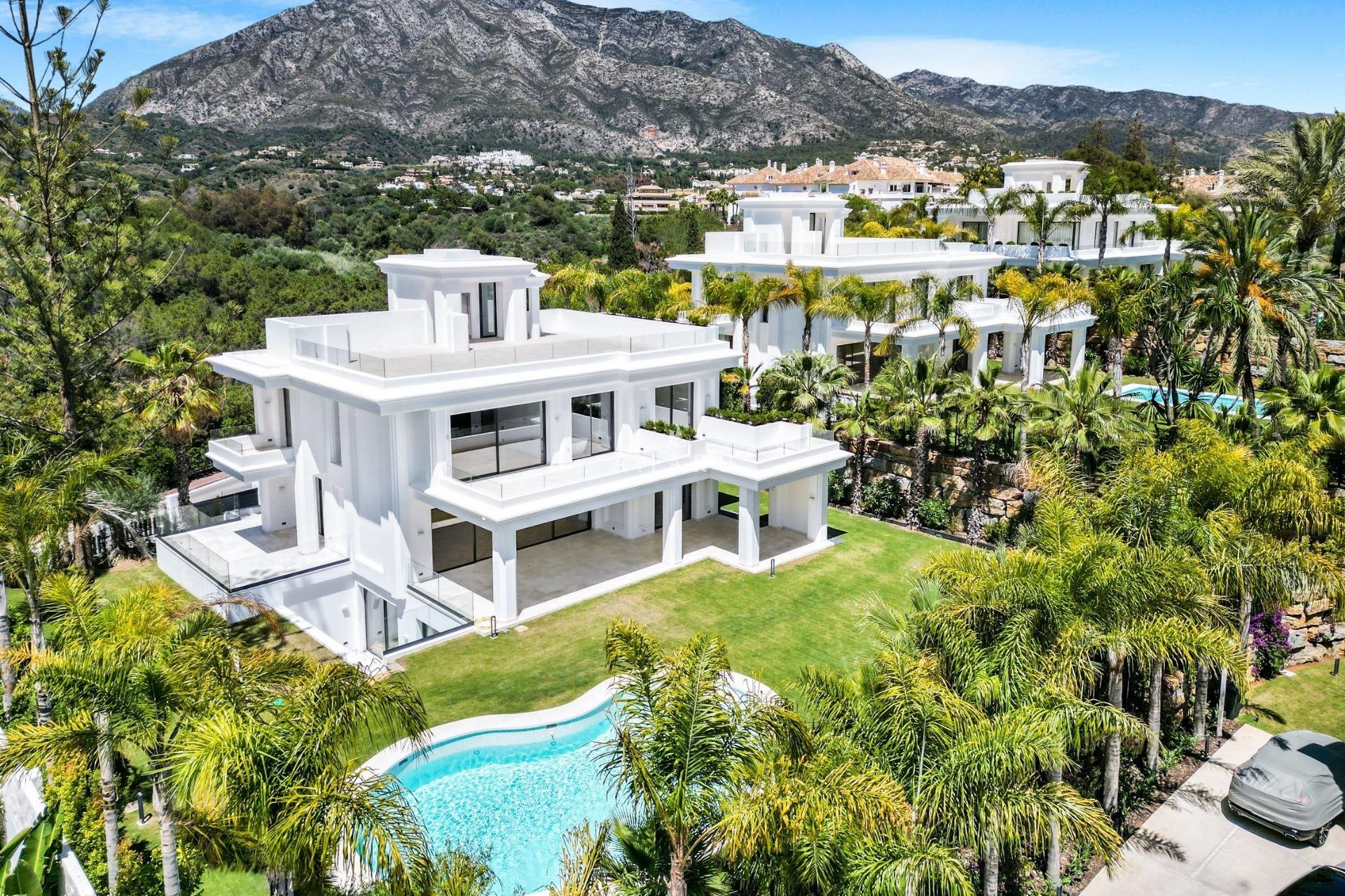 New Build - Villa -
Marbella - Lomas De Marbella Club