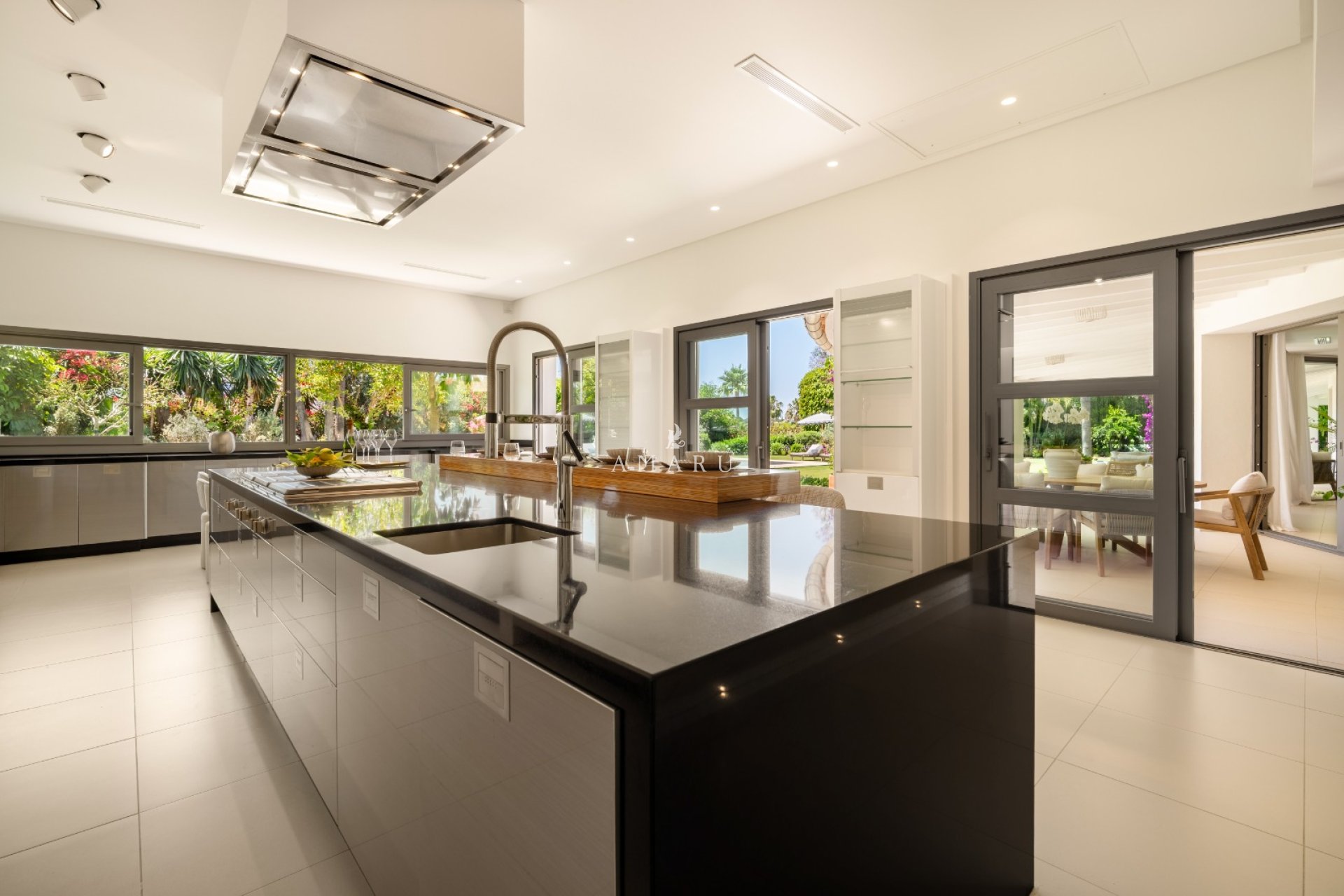 New Build - Villa -
Marbella