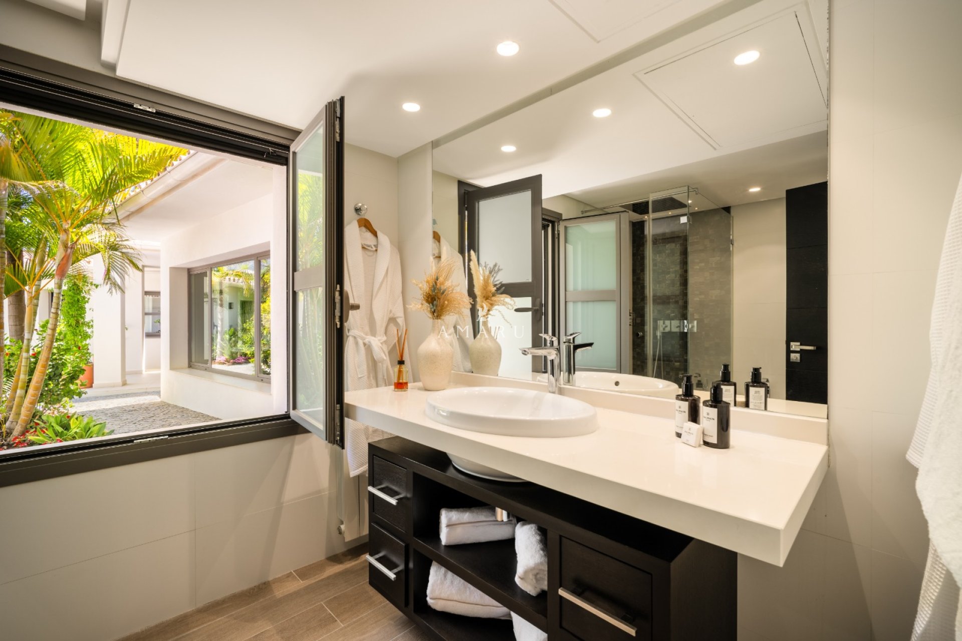 New Build - Villa -
Marbella