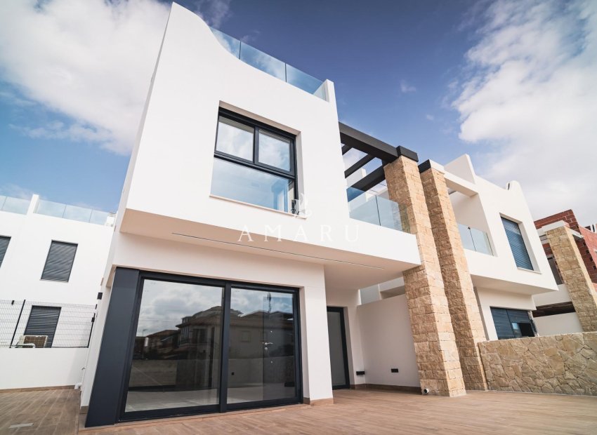 New Build - Villa -
Orihuela Costa - Punta Prima