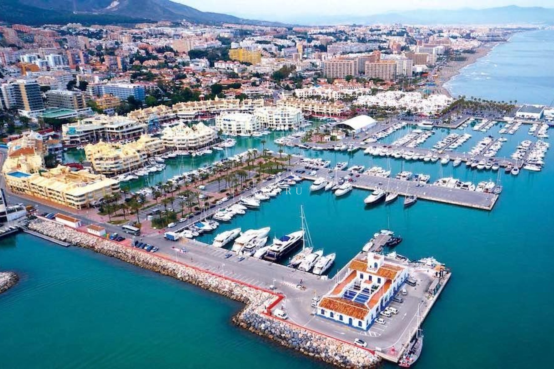 Nieuwbouw Woningen - Apartment -
Benalmádena - Puerto Marina