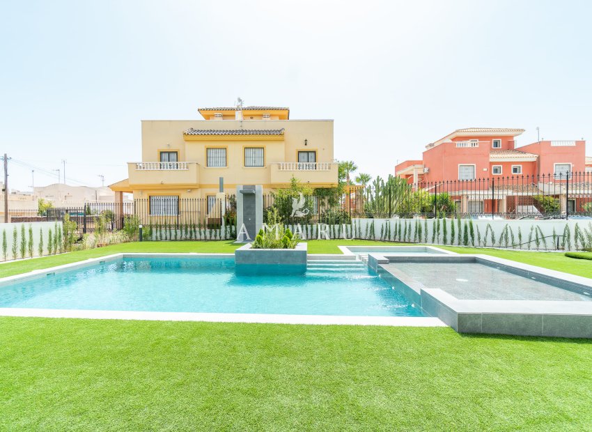Nieuwbouw Woningen - high-bungalow -
Torrevieja