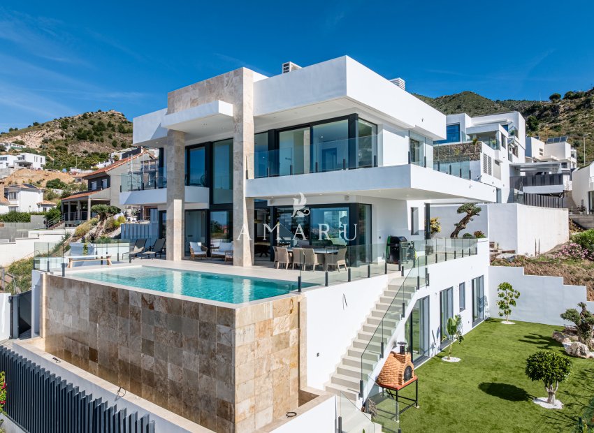 Nieuwbouw Woningen - Villa -
Benalmádena