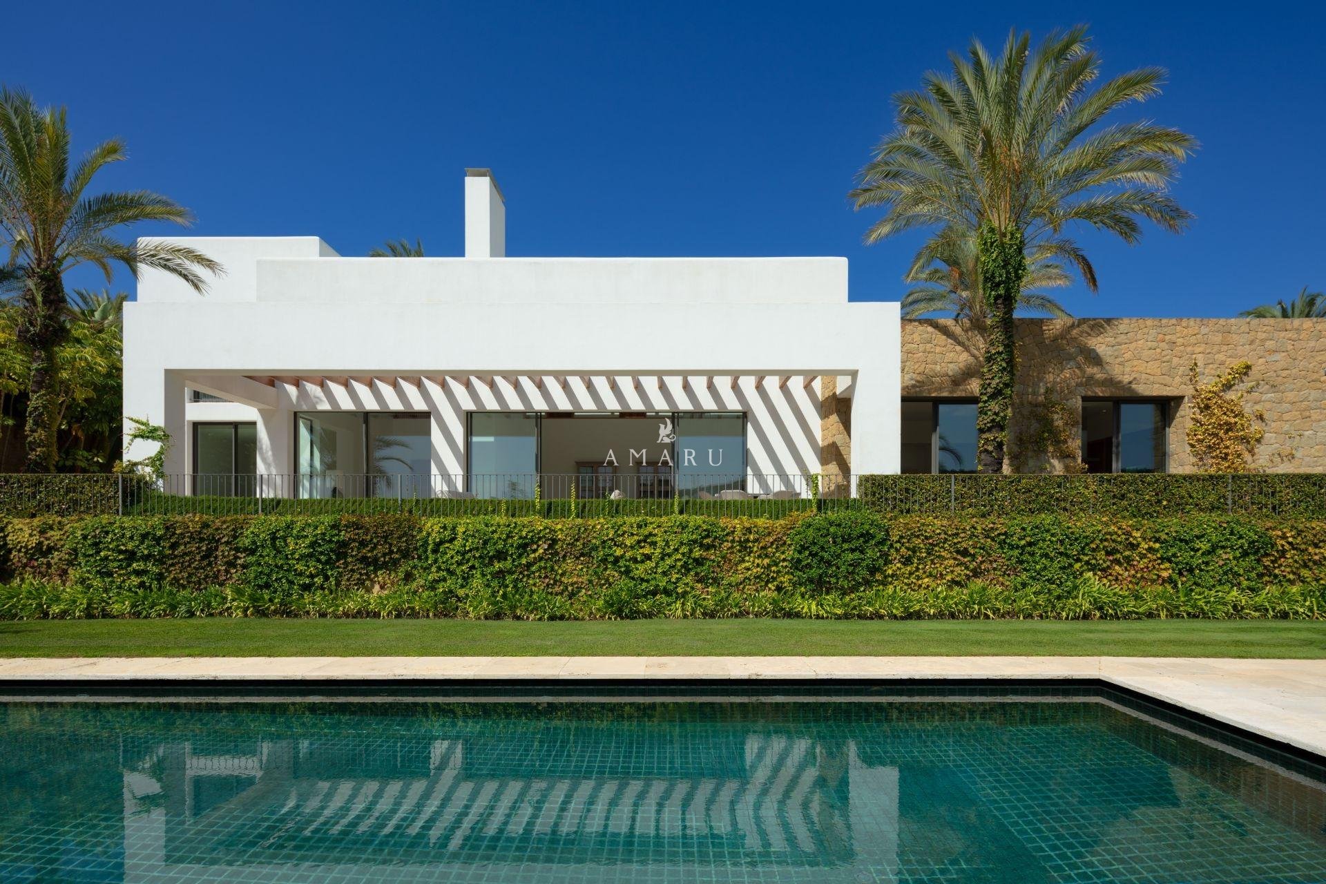 Nieuwbouw Woningen - Villa -
Casares - Pedregales