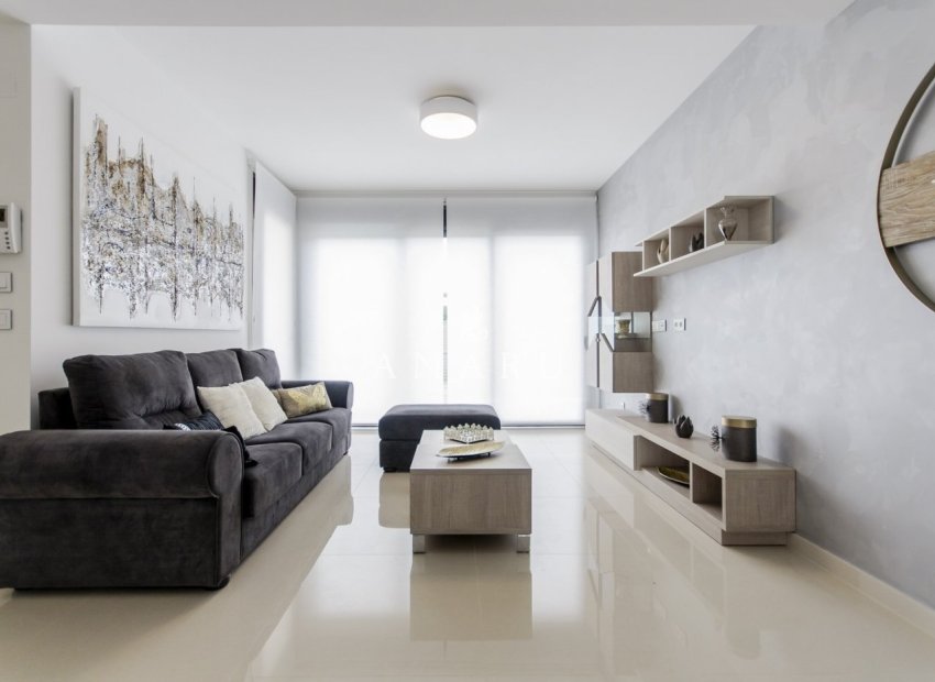 Nieuwbouw Woningen - Villa -
San Miguel de Salinas - Cerro Del Sol